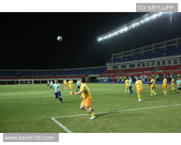 实拍足球比赛直播观看指南及平台推荐，轻松享受精彩赛事瞬间